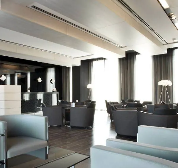 Ac Hotel Sants By Marriott Barcelona