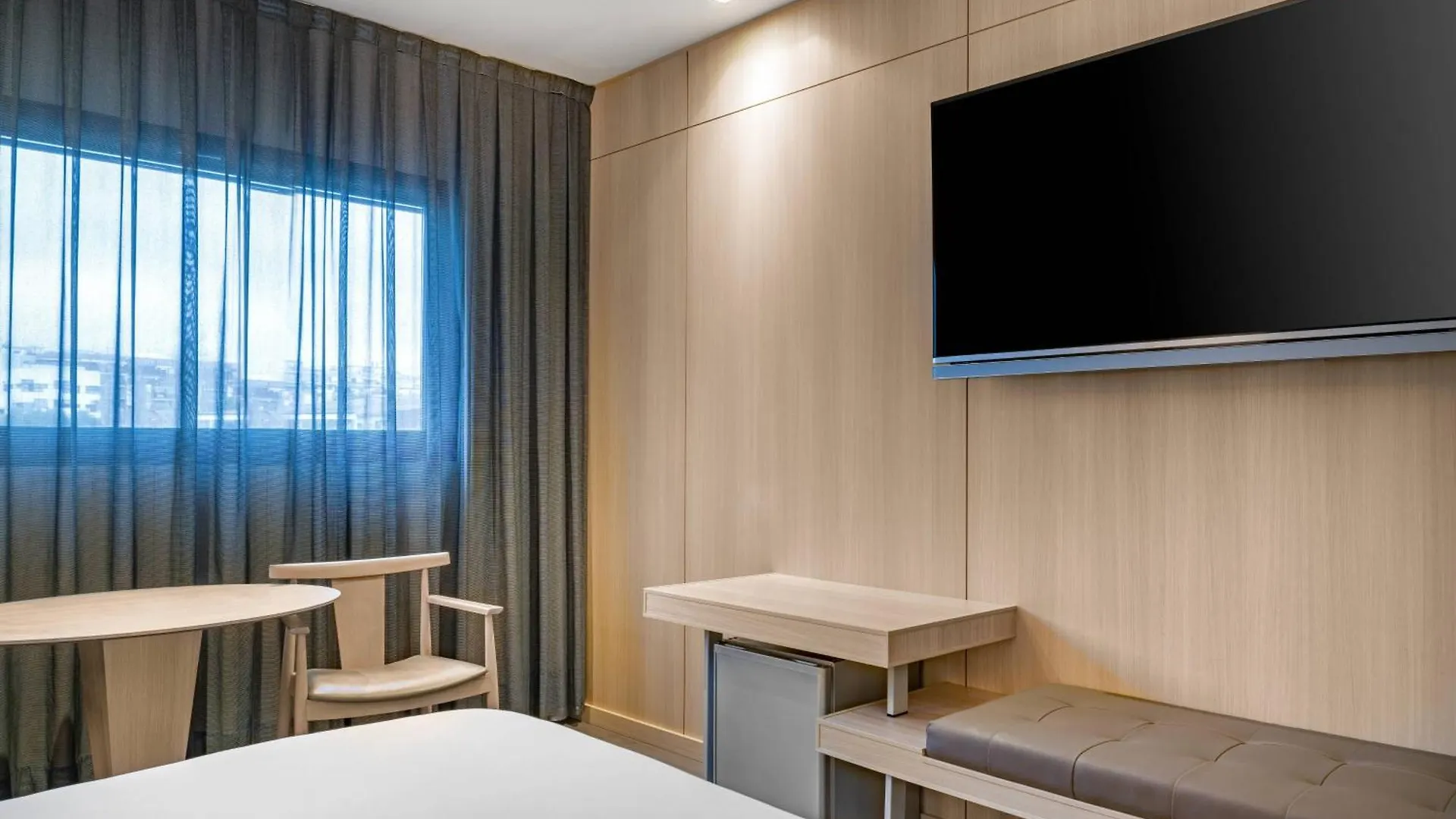 Ac Hotel Sants By Marriott Barcelona